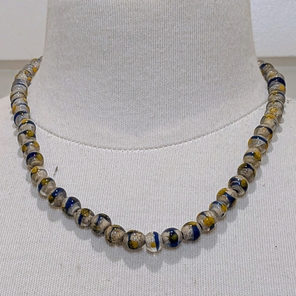 NWOT Beckwoman 18" Hand Blown Glass Bead Stretch Necklace
